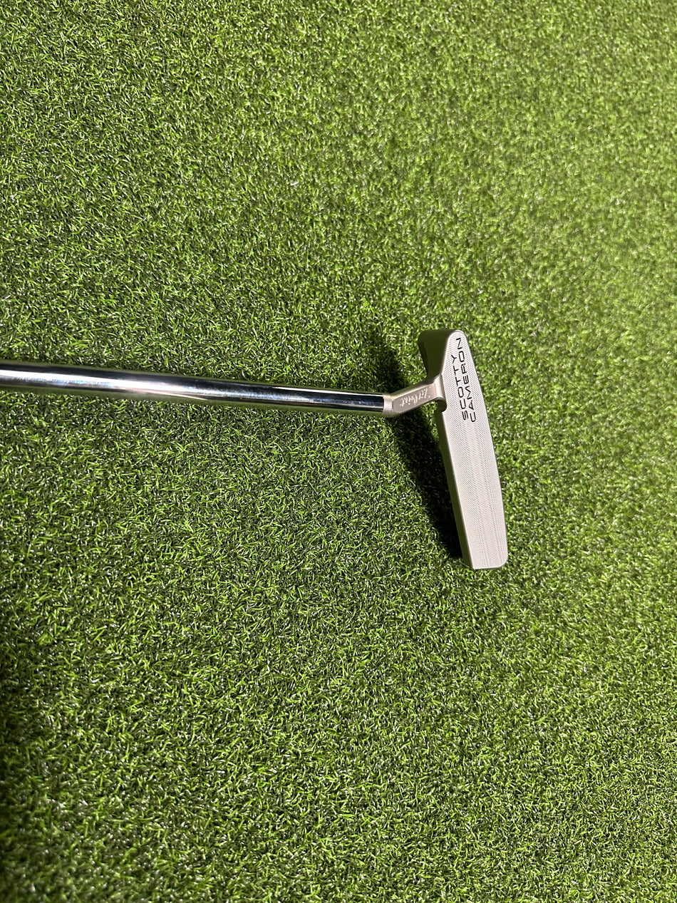 Used Scotty Cameron Special Select Newport 2.5 Putter